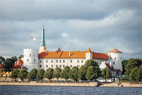 lv schloss|Riga Castle .